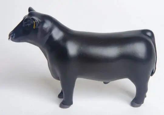 #200869 1/16 Black Angus Show Bull With Nose Ring 1