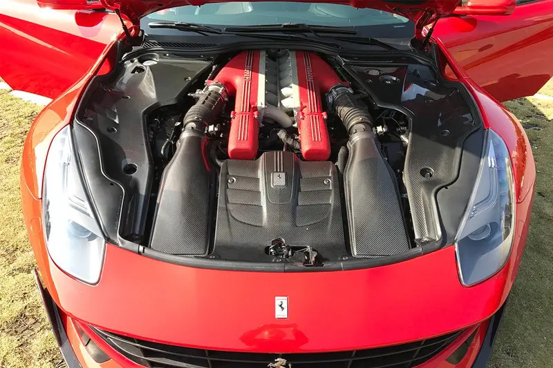 2012-2017 Ferrari F12 Berlinetta Oe Style Dry Carbon Fiber Engine Cover 1