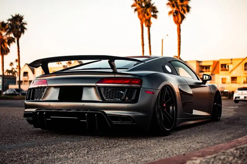 2016-2019 Audi R8 Coupe Spyder Vrs Style Carbon Fiber Rear Diffuser 1