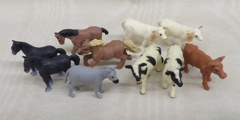 #350011 1/87 Farm Animals Assortment, 10 Piece 1