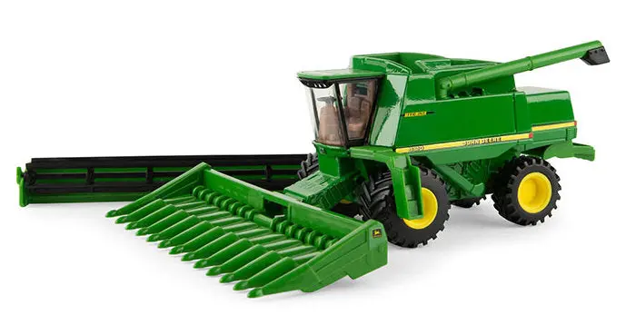 #45871 1/64 John Deere 9610 Combine With Grain & Corn Heads 1