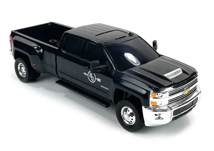 #473B 1/20 Black Chevrolet Silverado 3500 Dually Pickup 1