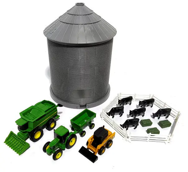 #47595 1/64 John Deere Grain Bin 20-Pc Play Set 1
