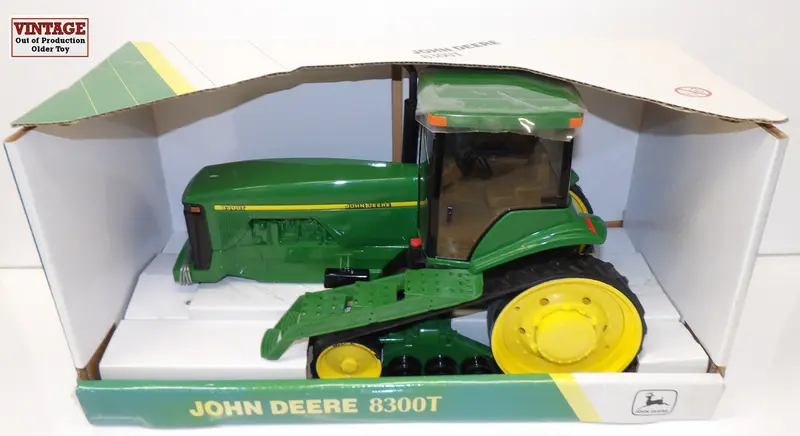 #5182 1/16 John Deere 8300T Tracked Tractor 1