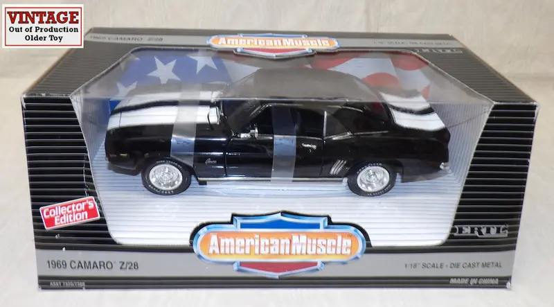 #7366 1/18 1969 Camaro Z/28 - Tuxedo Black 1