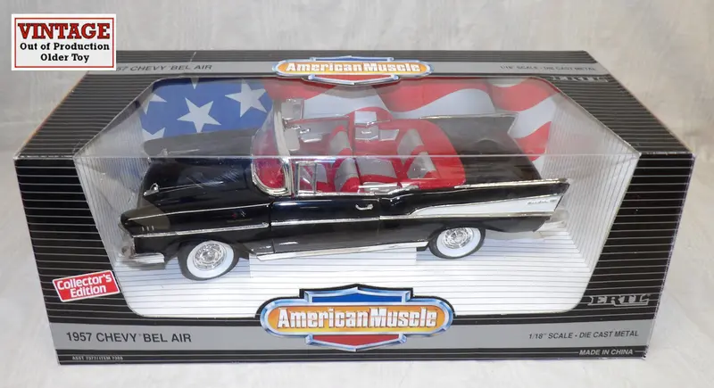 #7388 1/18 1957 Chevy Bel Air Convertible - Onyx Black 1