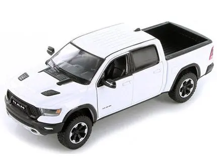 #79358Wh 1/27 White 2019 Dodge Ram 1500 Crew Cab Rebel 1
