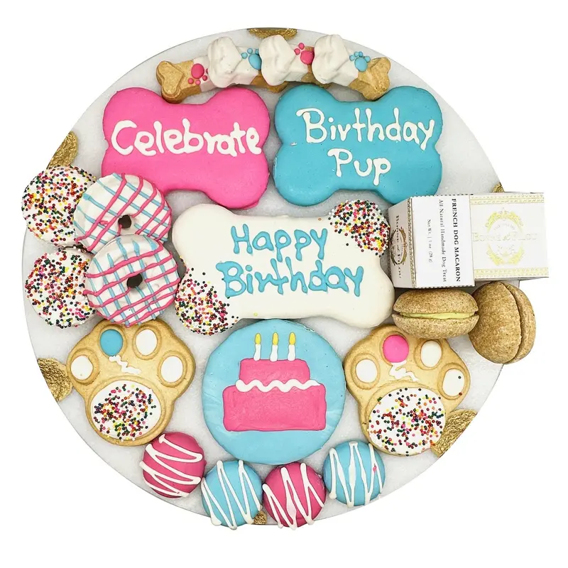 Bonne Et Filou Happy Birthday Dog Treats Gift Box 1
