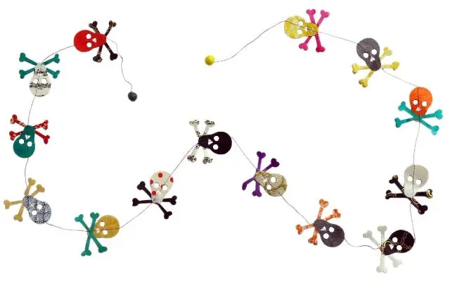 Handmade Lokta Paper Garland- Skulls And Crossbones 1