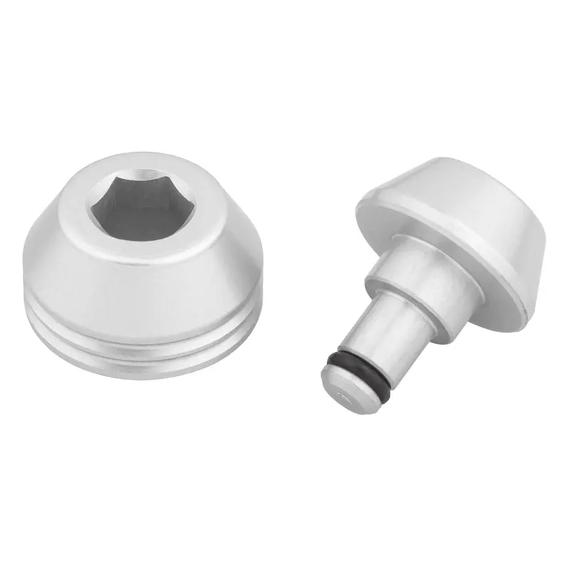 Wolf Tooth Wolf Axle Trainer Caps 1